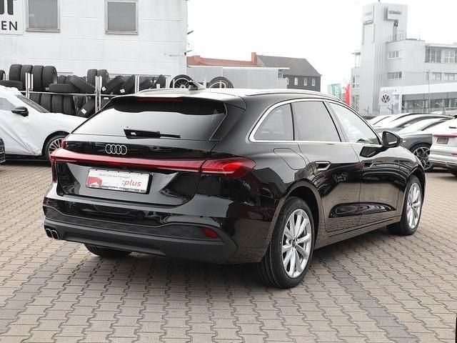 Gebraucht Audi A5 Sport 204 PS (150 kW) 2025 Mythosschwarz metallic Kombi