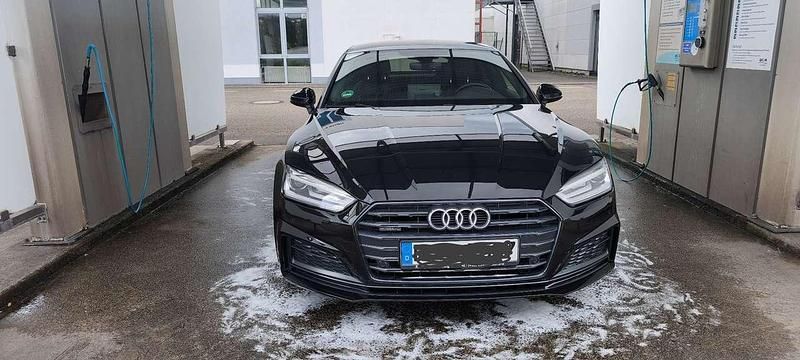 Schwarz Gebraucht 2018 Audi A5 Black Edition Coupé | 27.499 € (Guter Preis) - Bild 1/4