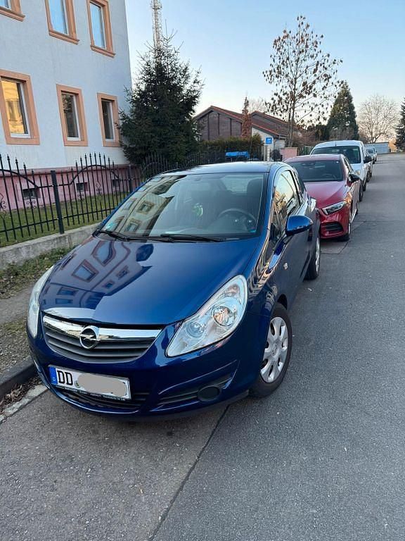 Blau Gebraucht 2009 Opel Corsa Limousine | 1.590 € (Superpreis) - Bild 1/4