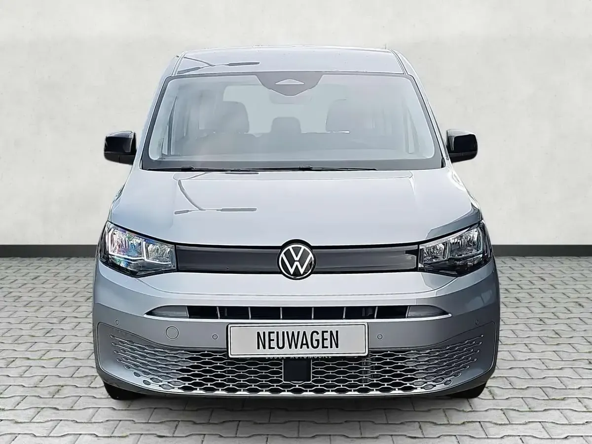 Neu VW Caddy Basis 116 PS (85 kW) 2026 Oystersilver metallic Van / Kleinbus