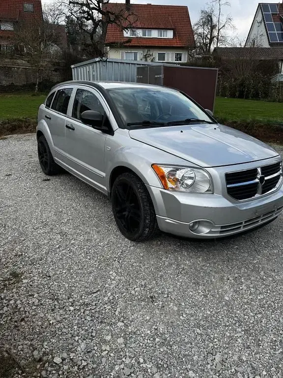 Usado Dodge Caliber SXT 156 HP (114 kW) 2009 Prateado Citadino