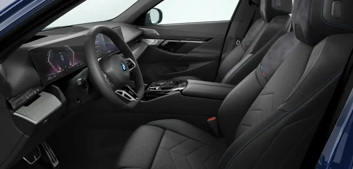 Gebraucht BMW 550e Comfort Edition 489 PS (359 kW) 2025 Blau Kombi