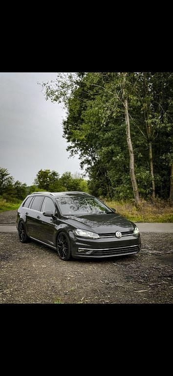 Gebraucht VW Golf VII Highline 150 PS (110 kW) 2019 Grau Kombi