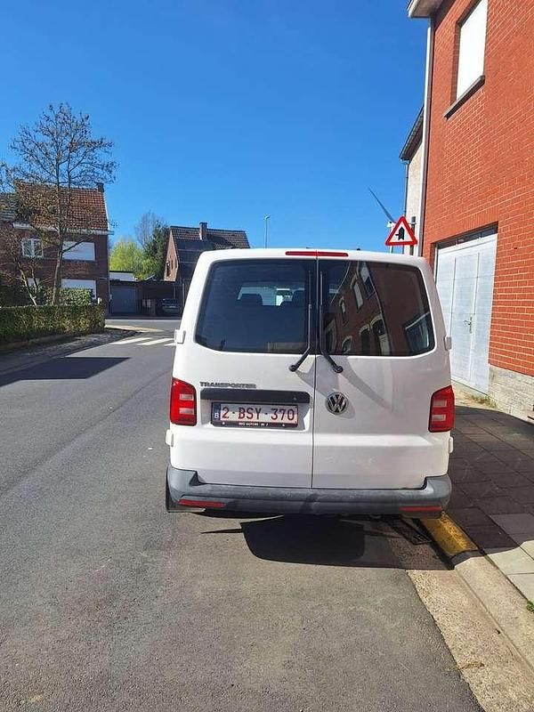 Gebraucht VW Transporter 150 PS (110 kW) 2019 Van