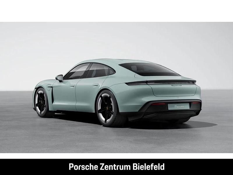Gebraucht Porsche Taycan 4S 439 kW (598 PS) 2024 Gruen Limousine