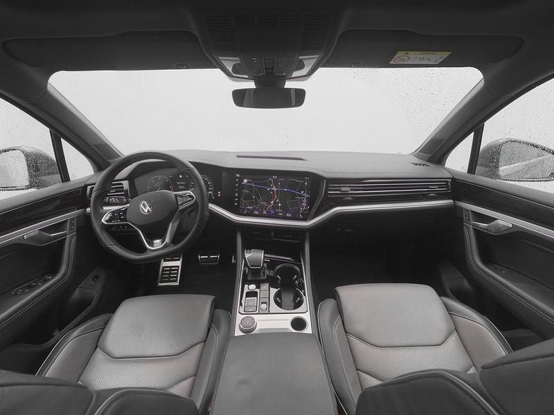 Gebraucht VW Touareg R-line 286 PS (210 kW) 2022 Siliziumgrau metallic SUV