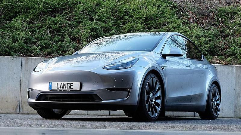 Gebraucht Tesla Model Y Performance 392 kW (534 PS) 2024 Grau SUV