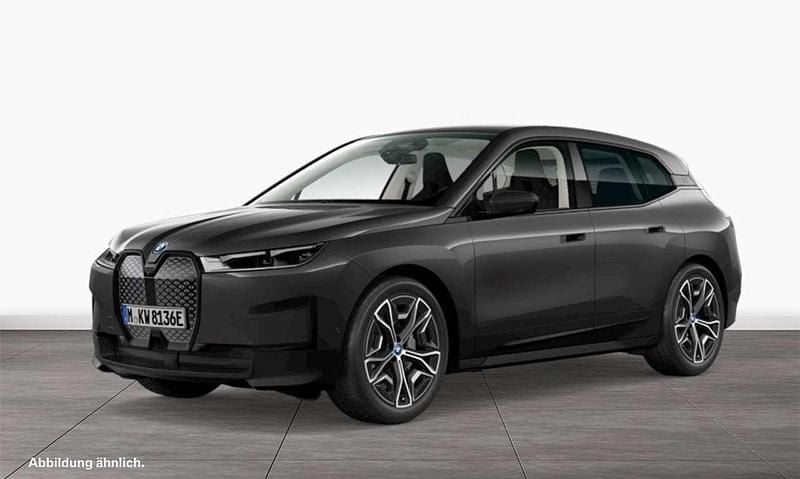 Gebraucht BMW iX 239 kW (326 PS) 2023 Sophistograu brillanteffekt SUV