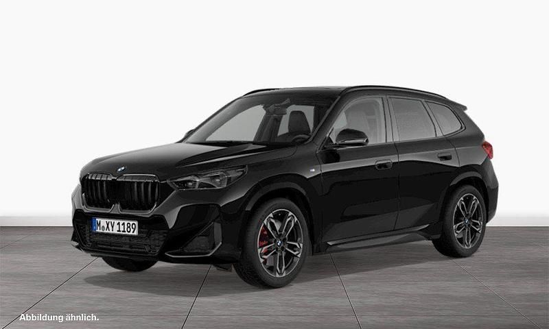 Schwarz Gebraucht 2024 BMW X1 Comfort Edition SUV | 50.990 € - Bild 1/3