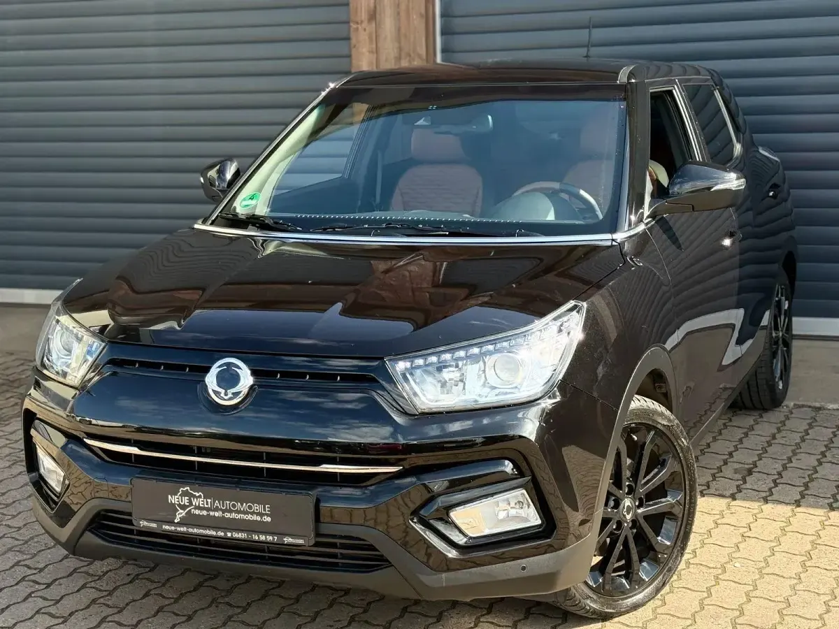 Gebraucht SsangYong Tivoli Sapphire 128 PS (94 kW) 2019 Schwarz SUV