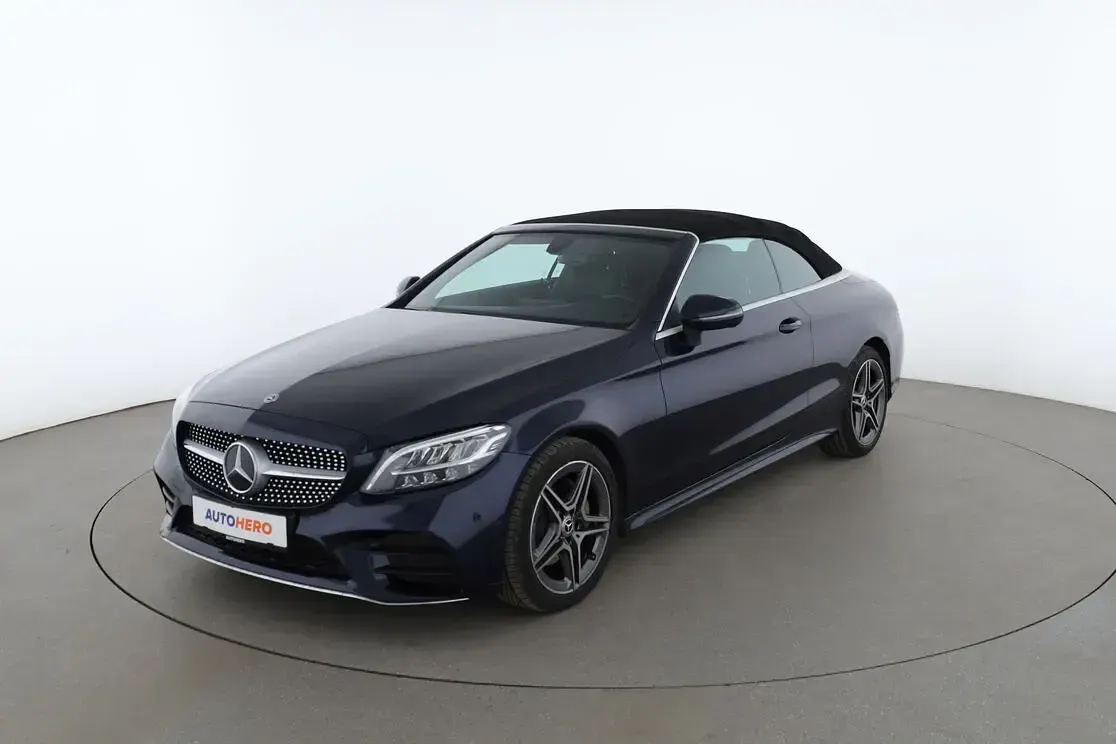 Gebraucht Mercedes C220 AMG line 194 PS (142 kW) 2019 Cabrio