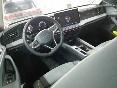 Gebraucht VW Passat Business 150 PS (110 kW) 2024 Schwarz (grenadillschwarz metallic) Kombi