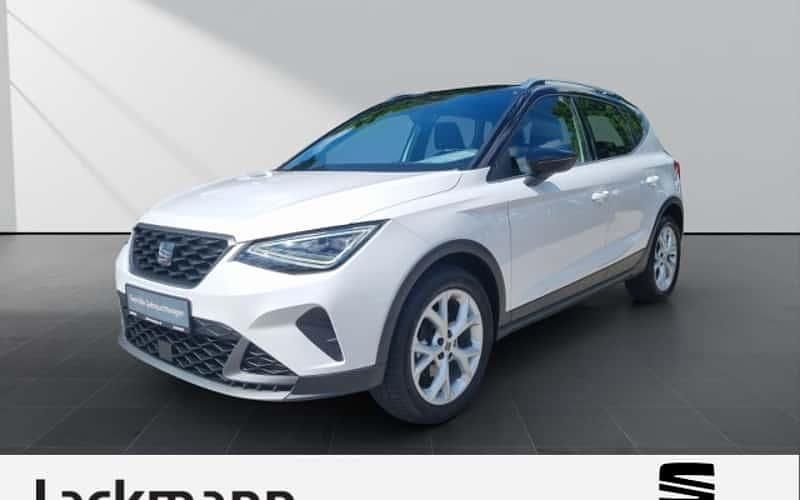 Weiß Gebraucht 2024 Seat Arona FR SUV | 22.890 € (Guter Preis) - Bild 1/4
