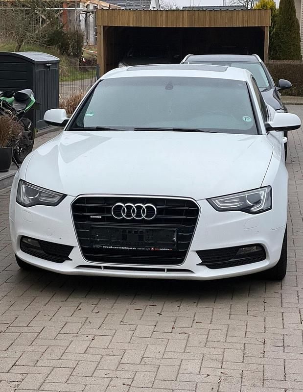 Gebraucht Audi A5 244 PS (179 kW) 2015 Weiß Coupé