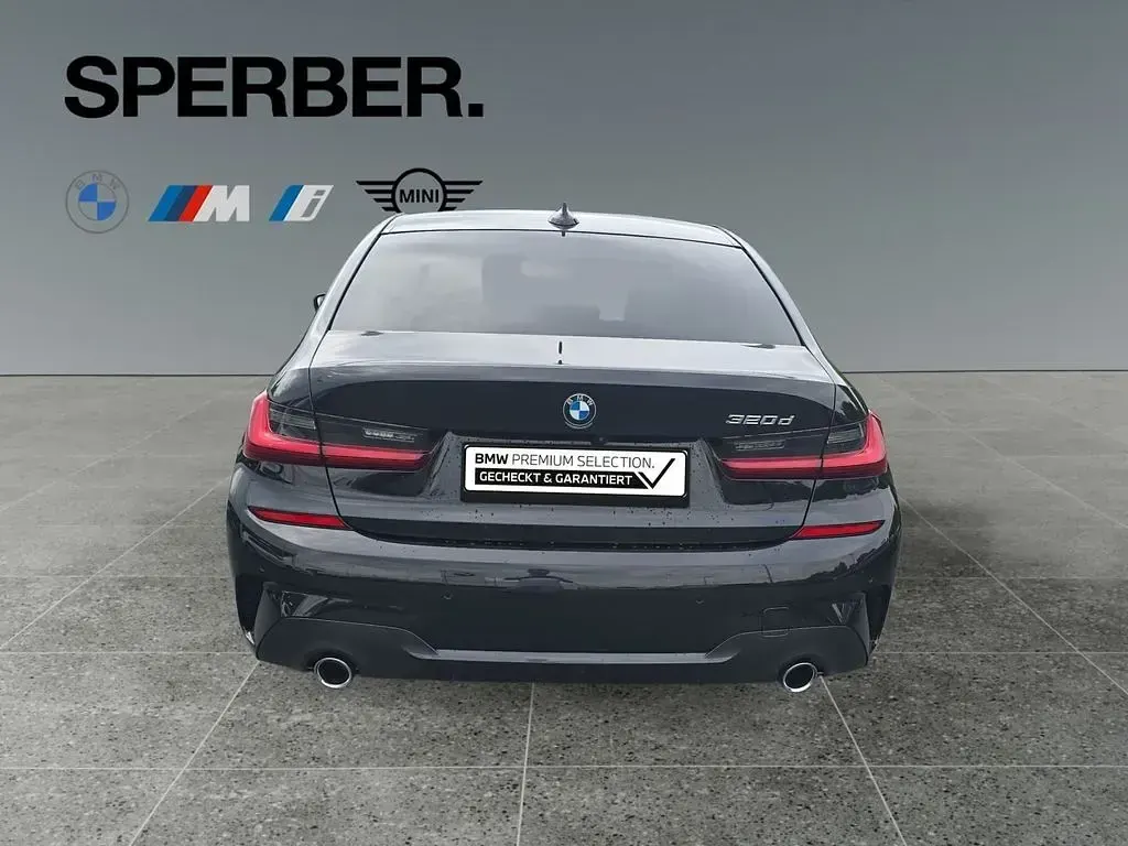 Gebraucht BMW 320 Performance 190 PS (139 kW) 2022 Schwarz Limousine