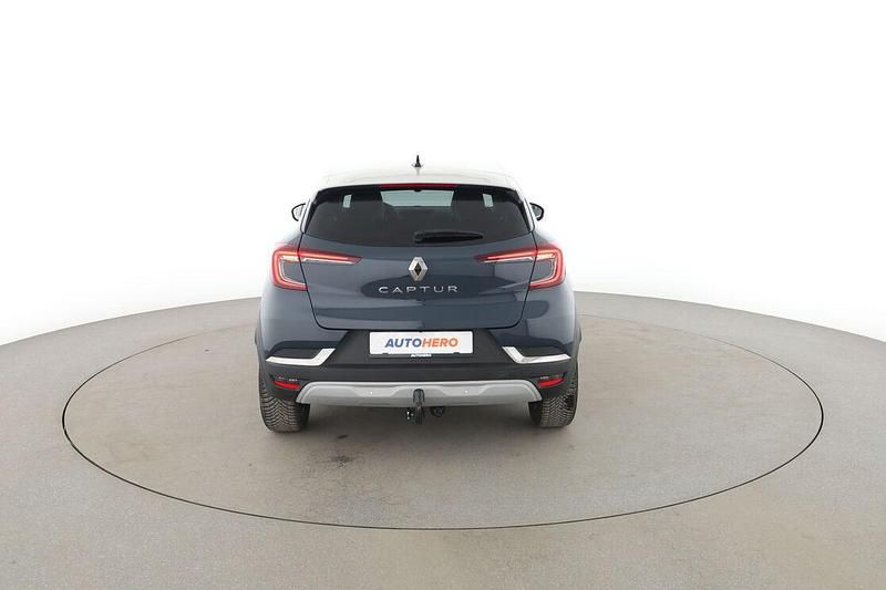 Gebraucht Renault Captur Techno 140 PS (102 kW) 2022 Blau SUV