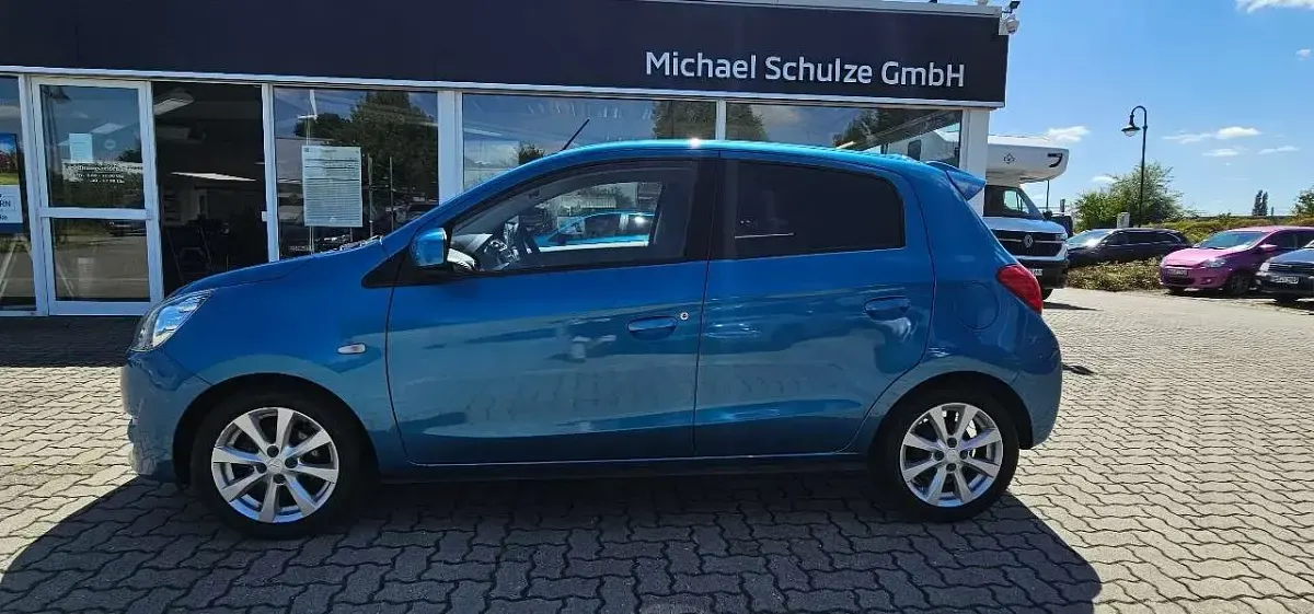 Gebraucht Mitsubishi Space Star 80 PS (58 kW) 2013 Atollblau Van / Kleinbus