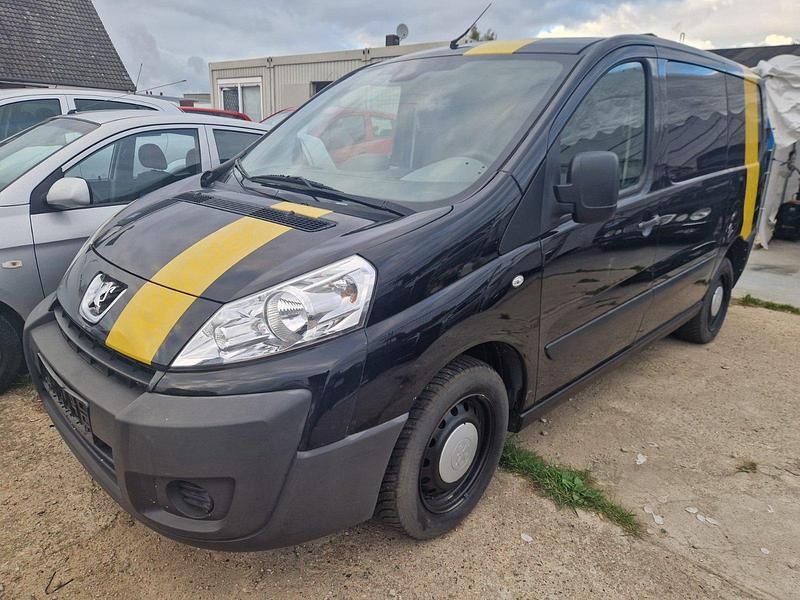 Schwarz Gebraucht 2010 Peugeot Expert Van | 3.750 € (Fairer Preis) - Bild 1/4