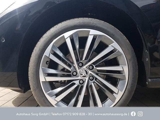 Gebraucht Skoda Superb LAURIN & KLEMENT 150 PS (110 kW) 2024 Kombi