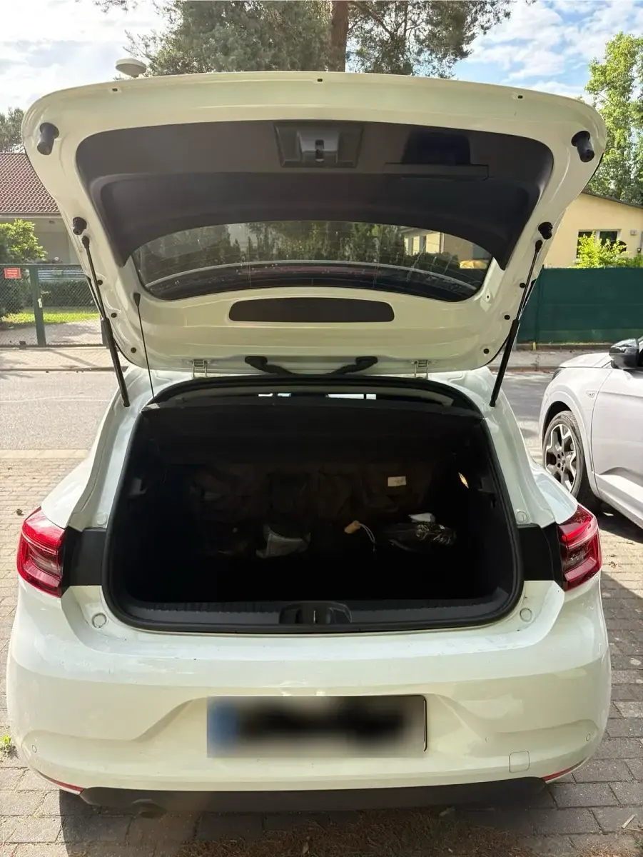 Gebraucht Renault Clio Evolution 65 PS (47 kW) 2024 Weiß Kleinwagen