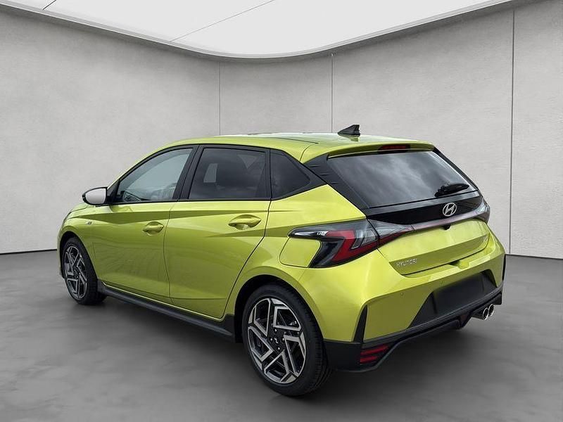 Gebraucht Hyundai i20 N Line 101 PS (74 kW) 2025 Lucid lime metallic Kleinwagen