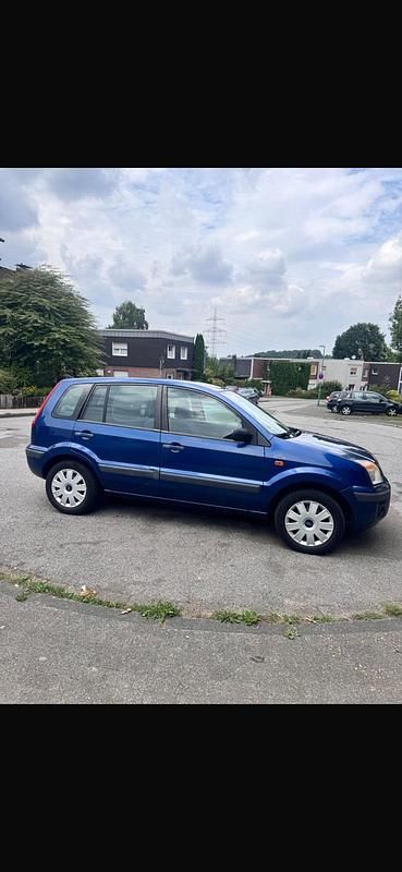 Gebraucht Ford Fusion 90 PS (66 kW) 2008 Blau Kleinwagen