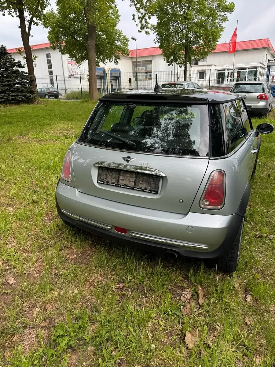 Occasion Mini Cooper 115 PK (84 kW) 2005 Zilver Hatchback