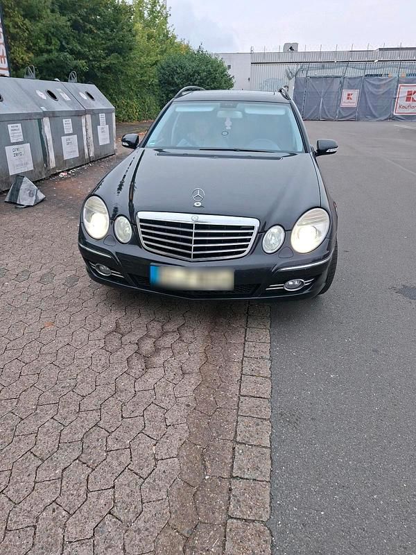 Usata Mercedes E280 2008 Nero Station wagon
