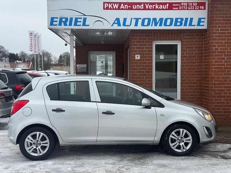 Gebraucht Opel Corsa Selection 86 PS (63 kW) 2014 Silber Kleinwagen