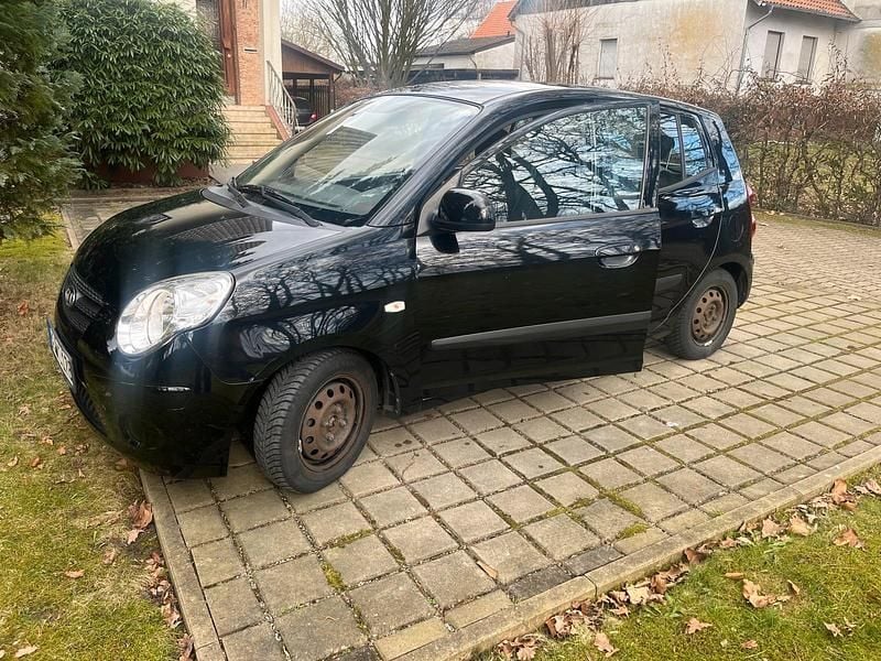 Gebraucht Kia Picanto 68 PS (50 kW) 2010 Schwarz Kleinwagen