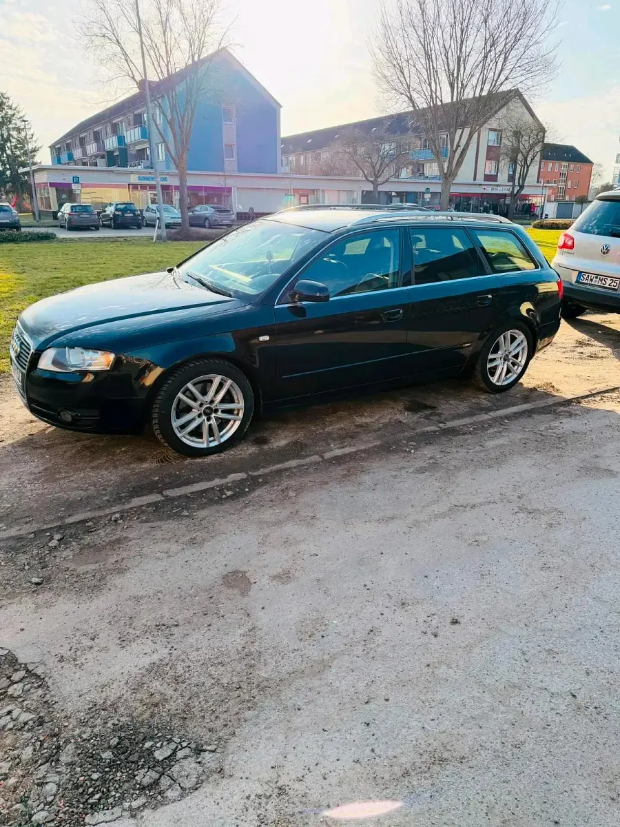 Gebraucht Audi A4 S-Line 163 PS (119 kW) 2005 Schwarz Kombi