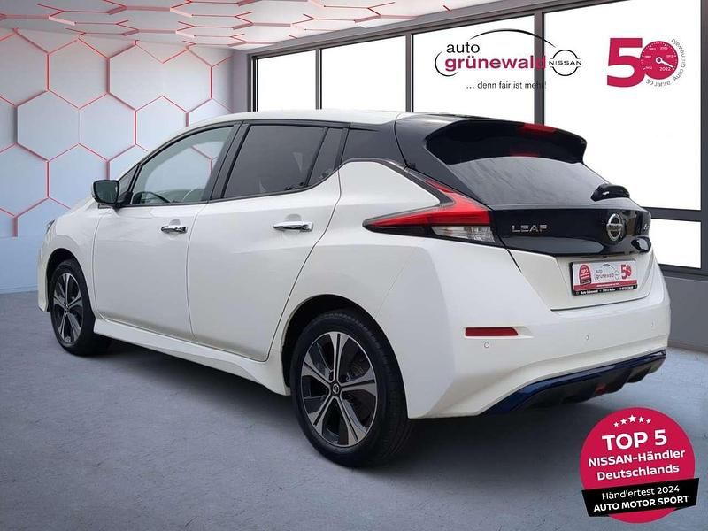 Gebraucht Nissan Leaf 360º 160 kW (218 PS) 2020 Weiß Kleinwagen