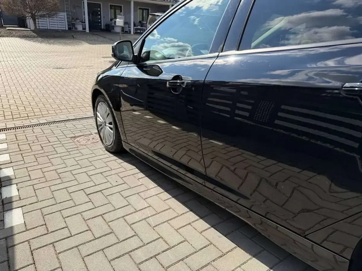 Usata Ford Focus ST 120 CV (88 kW) 2016 Nero Station wagon