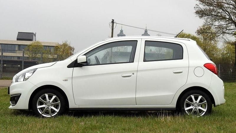 Gebraucht Mitsubishi Space Star 71 PS (52 kW) 2019 Weiß Kleinwagen