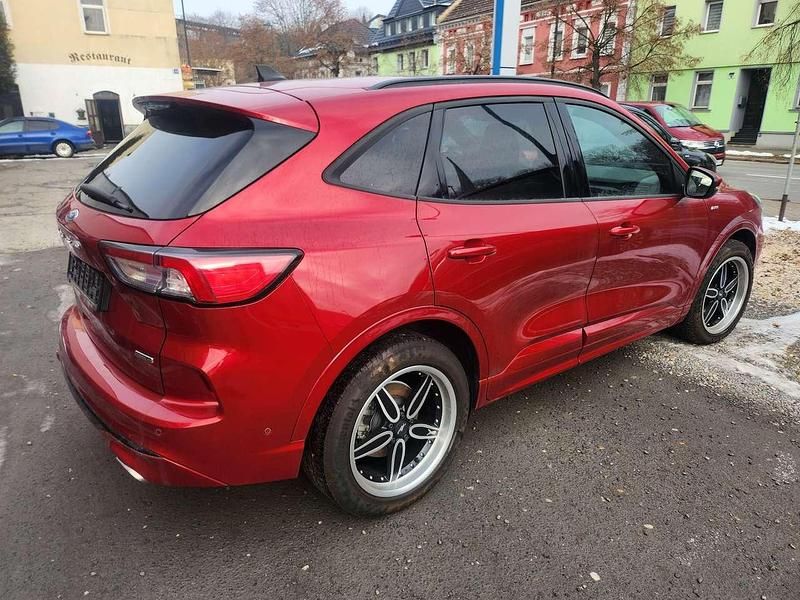 Gebraucht Ford Kuga ST-Line X 152 PS (111 kW) 2021 Lucidrot metallic SUV