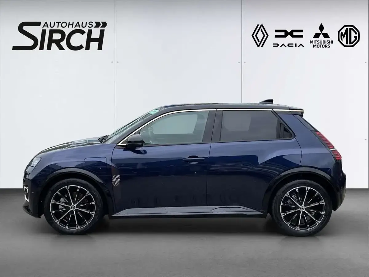 Occasion Renault 5 E-Tech Iconic 110 kW (150 ch) 2024 Bleue Berline