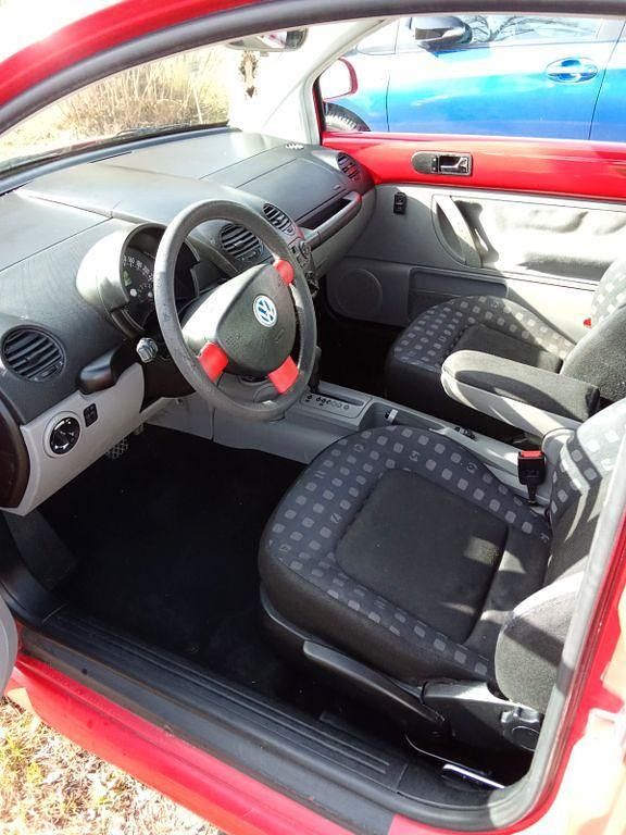 Gebraucht VW New Beetle 116 PS (85 kW) 1999 Rot Kleinwagen