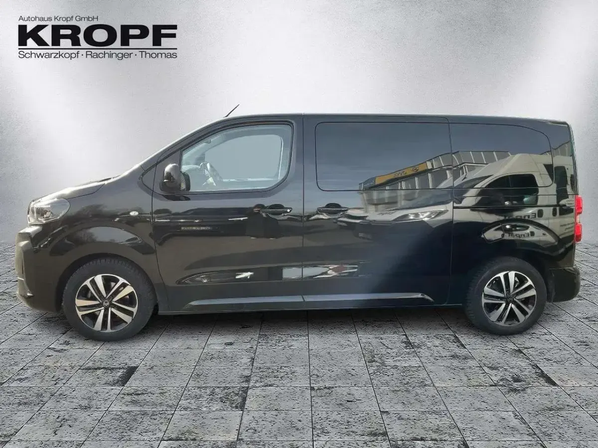 Gebraucht Citroën Spacetourer 177 PS (130 kW) 2025 Schwarz Van / Kleinbus