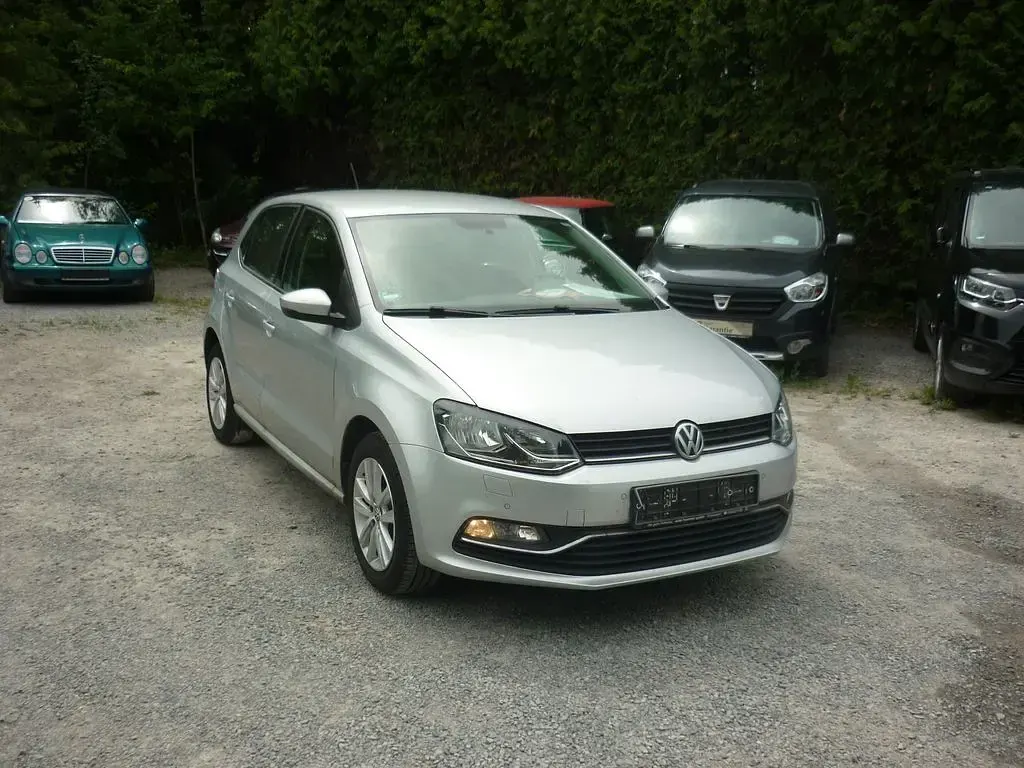 Gebraucht VW Polo Comfortline 90 PS (66 kW) 2017 Silber Limousine