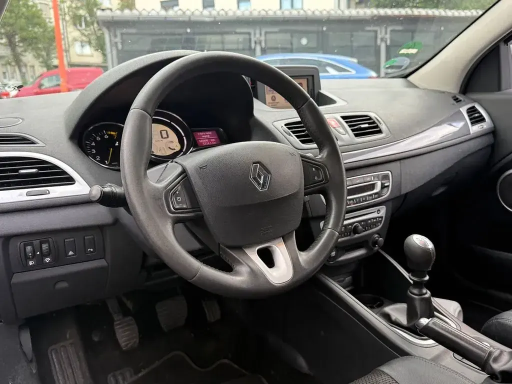 Gebraucht Renault Mégane Coupé 131 PS (96 kW) 2011 Schwarz Coupé