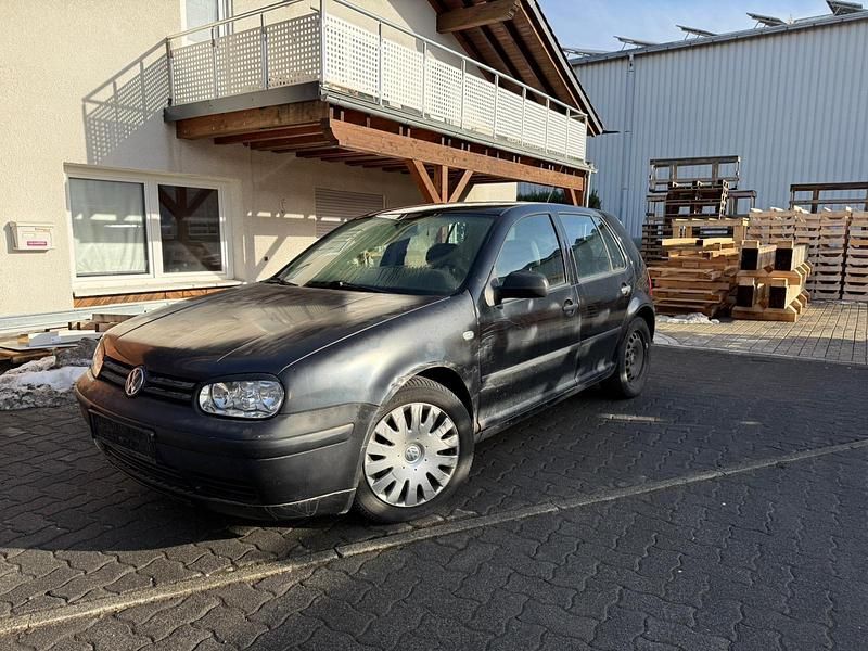 Gebraucht VW Golf IV Edition 90 PS (66 kW) 2000 Schwarz Limousine