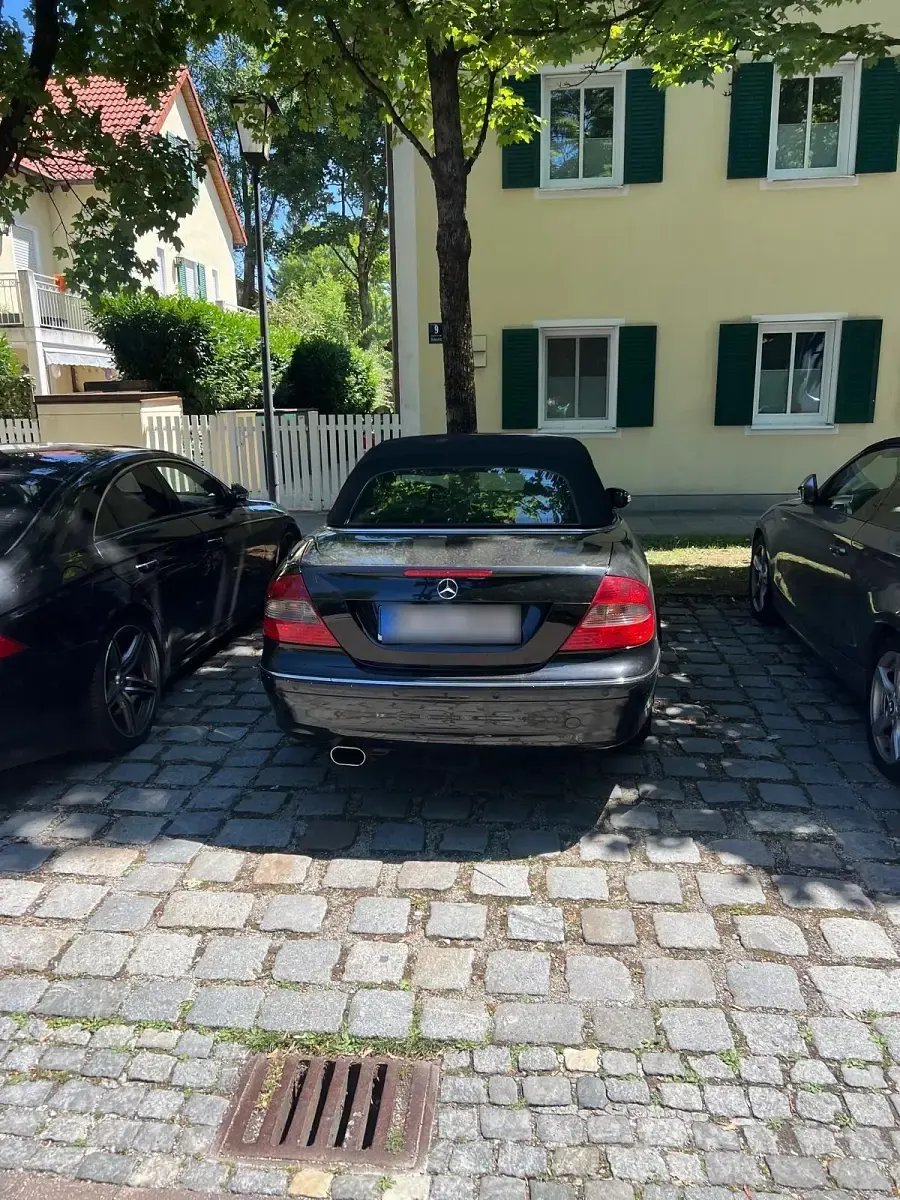 Gebraucht Mercedes CLK200 185 PS (136 kW) 2007 Schwarz Cabrio