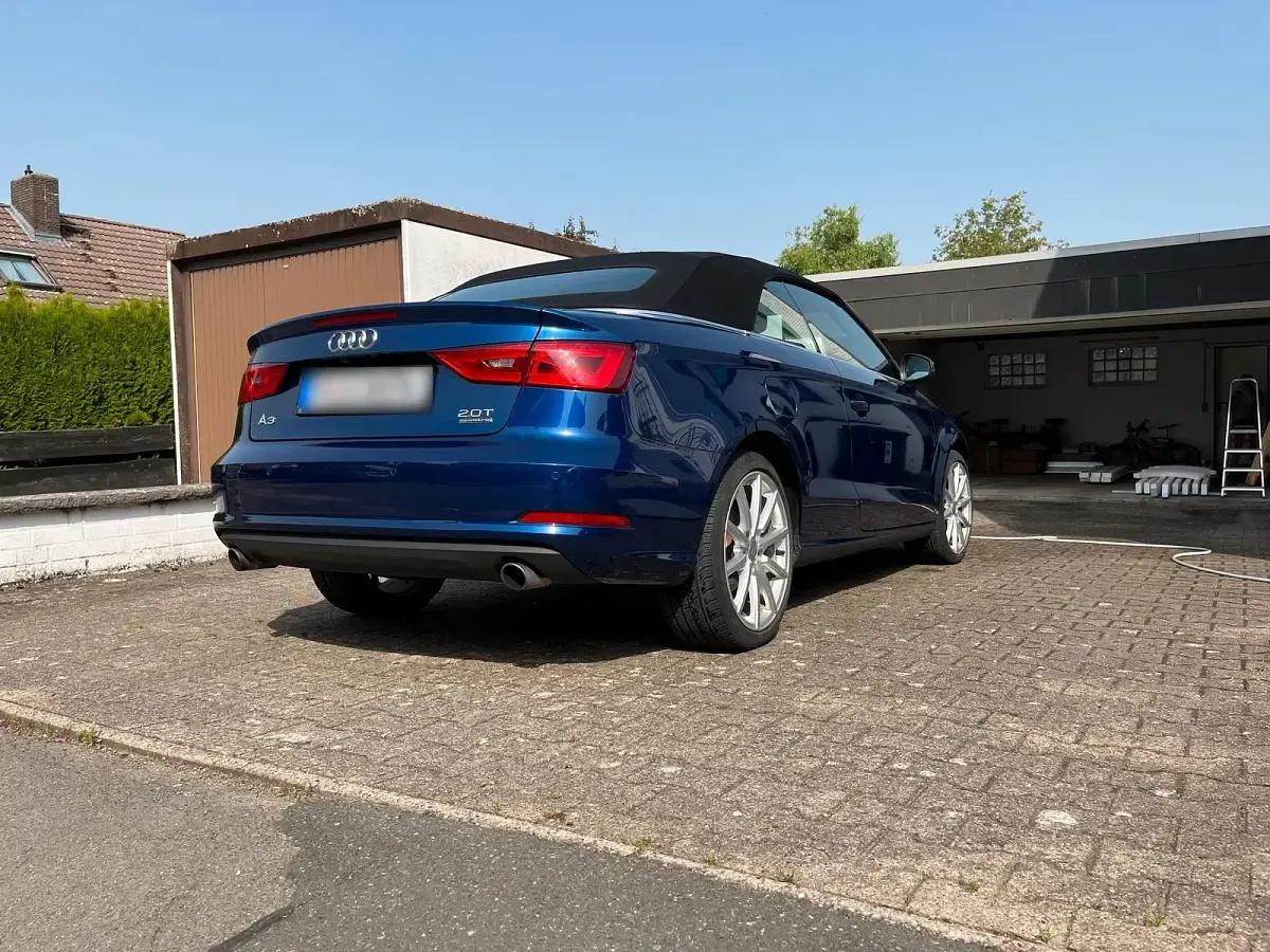 Gebraucht Audi A3 Cabriolet 220 PS (161 kW) 2016 Blau Cabrio