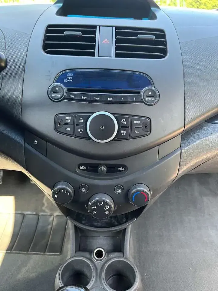 Gebraucht Chevrolet Spark LS 68 PS (50 kW) 2010 Grün Kleinwagen