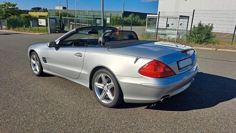 Gebraucht Mercedes SL500 306 PS (225 kW) 2001 Silber Cabrio