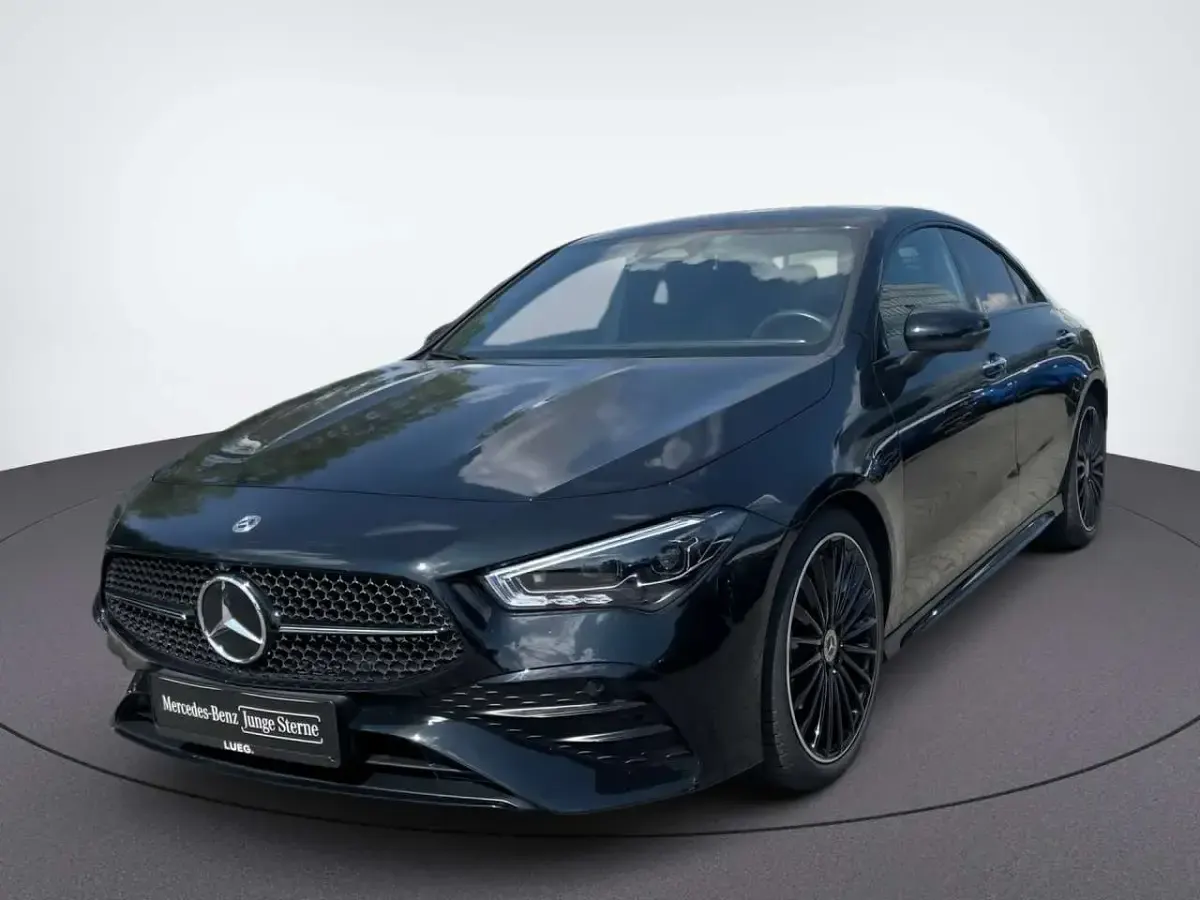 Gebraucht Mercedes CLA180 Night 136 PS (100 kW) 2025 Schwarz Coupé