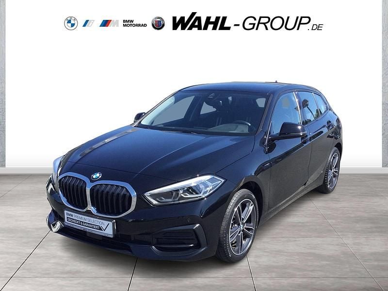 Schwarz Gebraucht 2021 BMW 118 Sport Line Kleinwagen | 23.290 € (Fairer Preis) - Bild 1/4