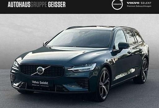 Gebraucht Volvo V60 Plus 350 PS (257 kW) 2025 Denim blue Kombi