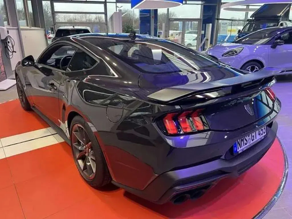 Gebraucht Ford Mustang Fastback 454 PS (333 kW) 2025 Dark matter gray mettalic Coupé