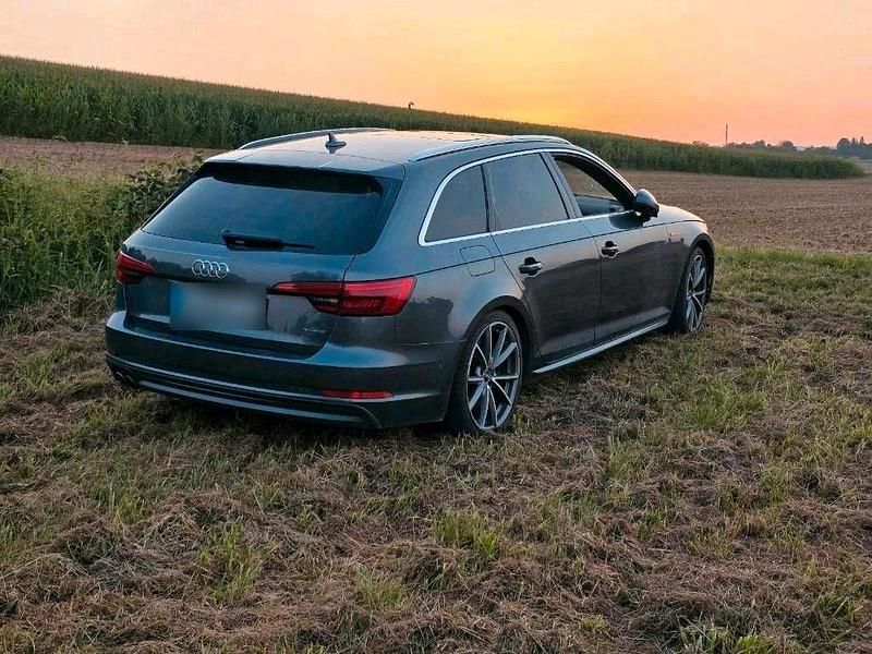 Gebraucht Audi A4 S-Line 272 PS (200 kW) 2016 Grau Kombi